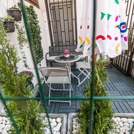 Appartement Gray Luxe à Belgrade Extérieur photo