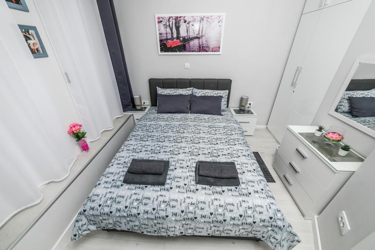 Appartement Gray Luxe à Belgrade Extérieur photo