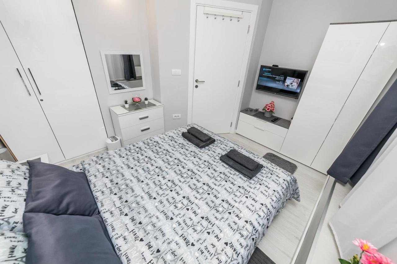 Appartement Gray Luxe à Belgrade Extérieur photo