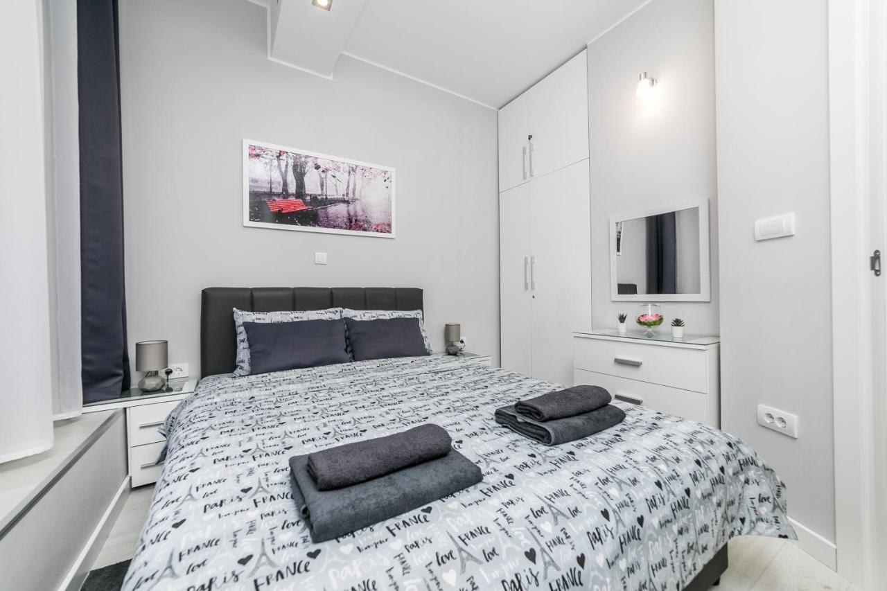 Appartement Gray Luxe à Belgrade Extérieur photo