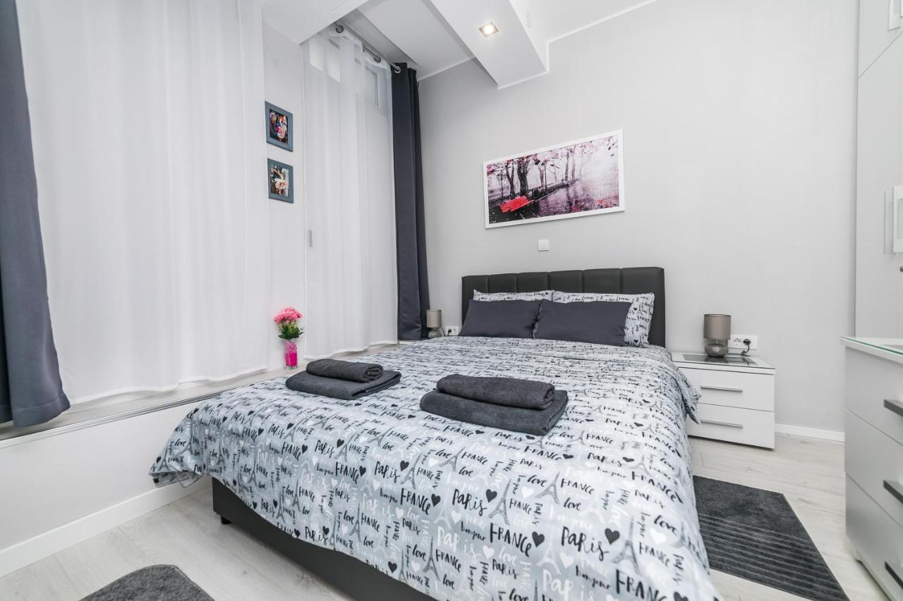 Appartement Gray Luxe à Belgrade Extérieur photo