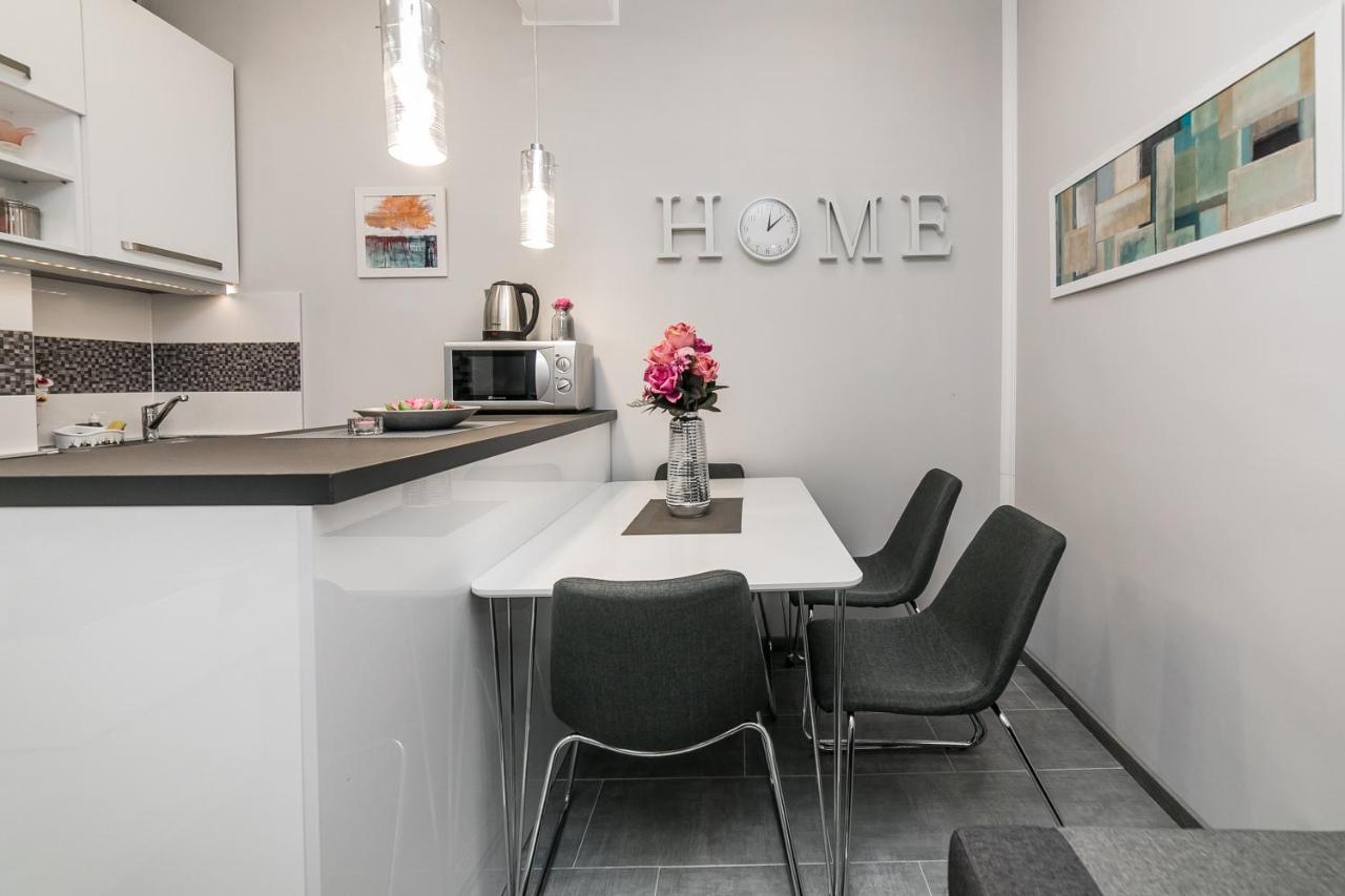 Appartement Gray Luxe à Belgrade Extérieur photo