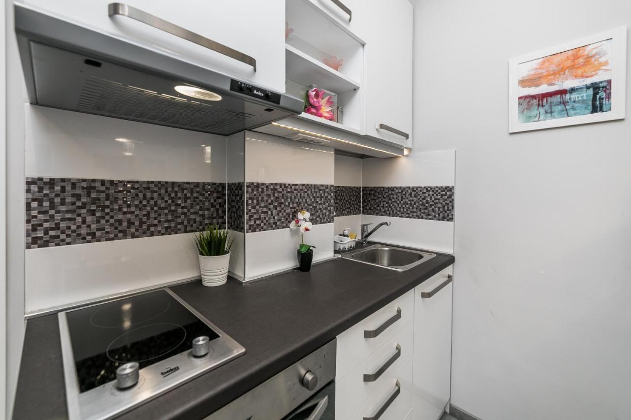 Appartement Gray Luxe à Belgrade Extérieur photo