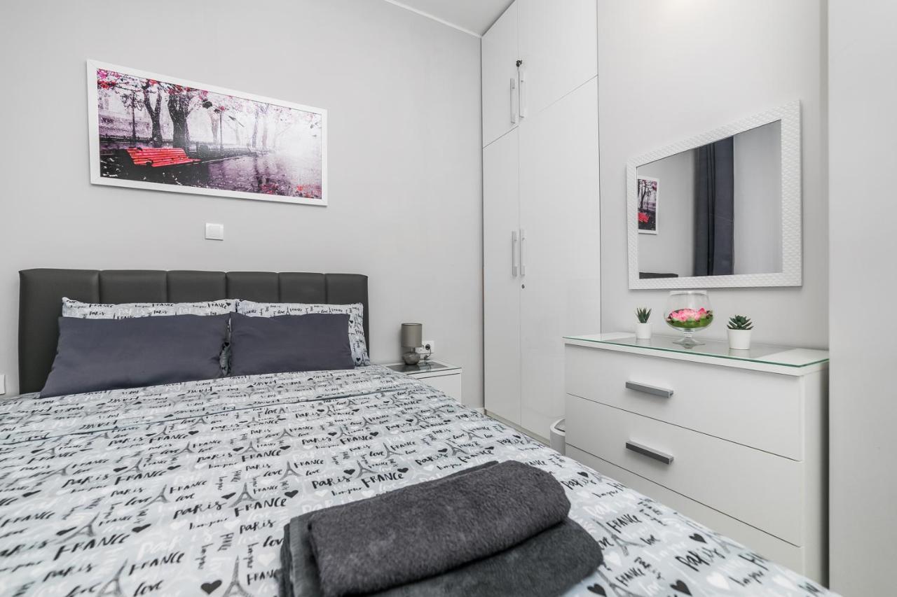 Appartement Gray Luxe à Belgrade Extérieur photo