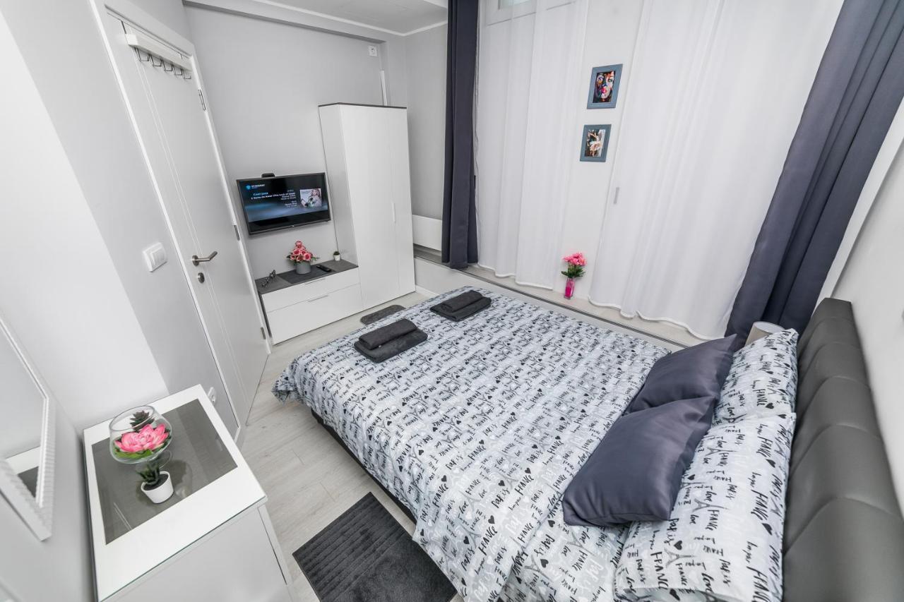 Appartement Gray Luxe à Belgrade Extérieur photo