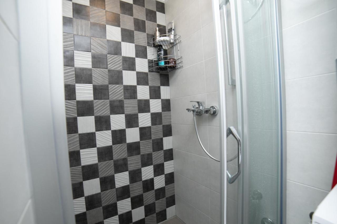 Appartement Gray Luxe à Belgrade Extérieur photo